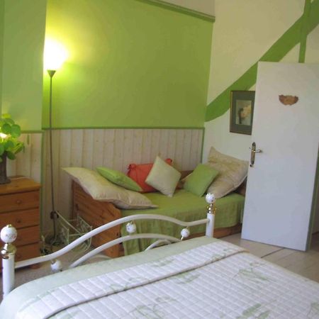 Chambres D'Hotes Les Pensees Douces Auxerre Camera foto