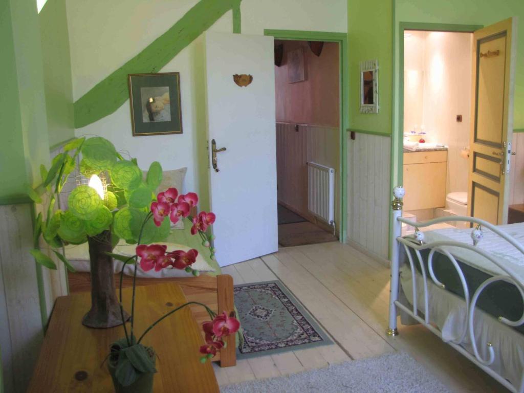 Chambres D'Hotes Les Pensees Douces Auxerre Camera foto