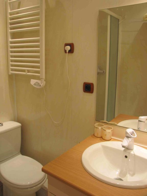 Chambres D'Hotes Les Pensees Douces Auxerre Camera foto
