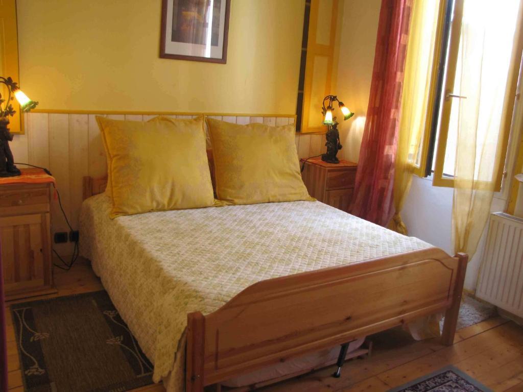 Chambres D'Hotes Les Pensees Douces Auxerre Camera foto
