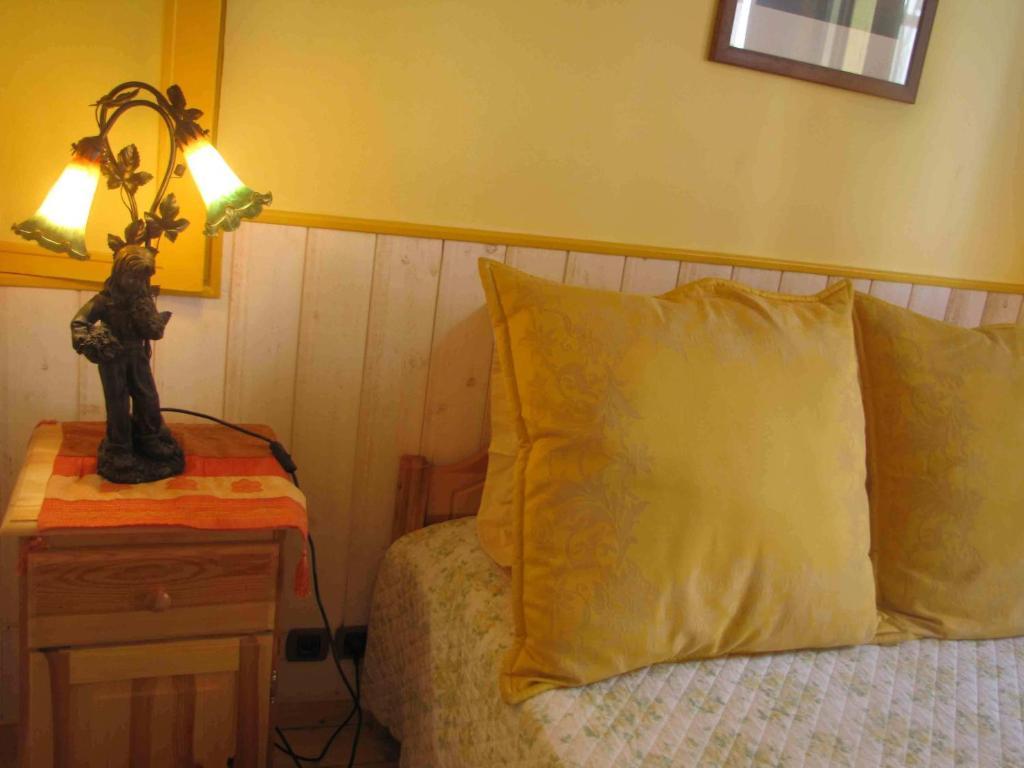 Chambres D'Hotes Les Pensees Douces Auxerre Camera foto