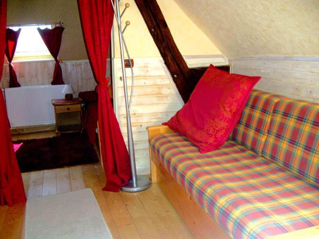 Chambres D'Hotes Les Pensees Douces Auxerre Camera foto